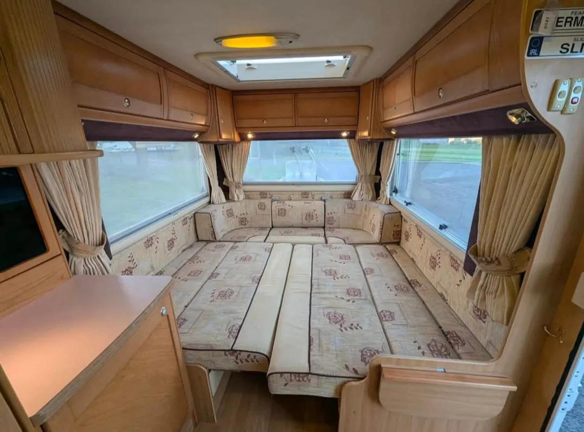Motorhome - Image 2