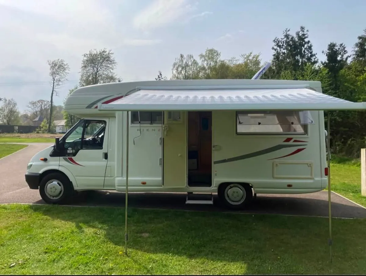 Motorhome - Image 4