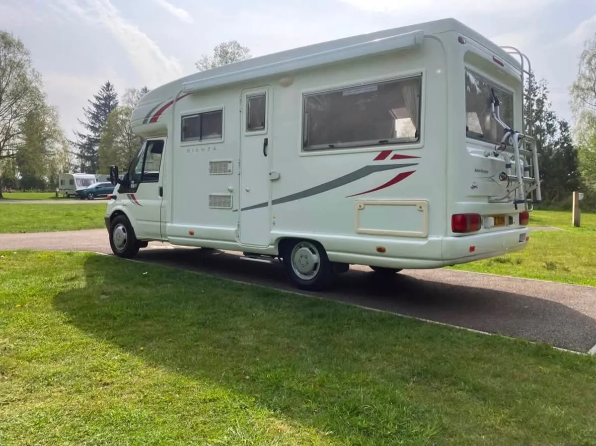 Motorhome - Image 3