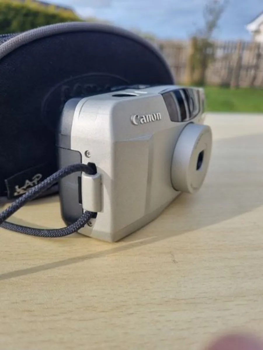 Canon Sure Shot 60 Zoom - Image 2