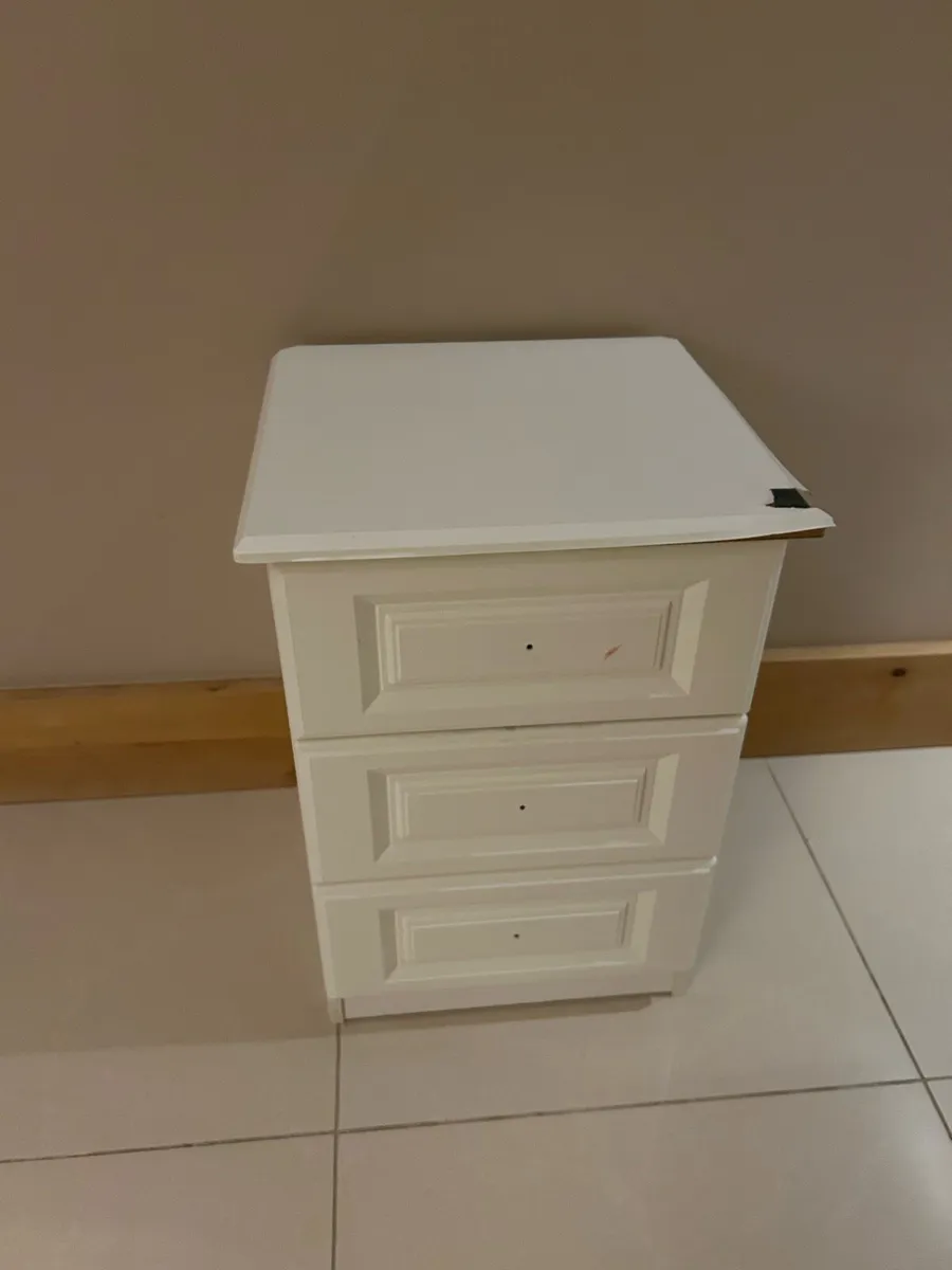 Bedroom Locker - Image 1
