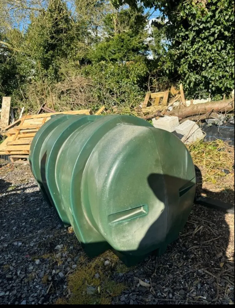 Free Kerosene Oil Tank - Image 2