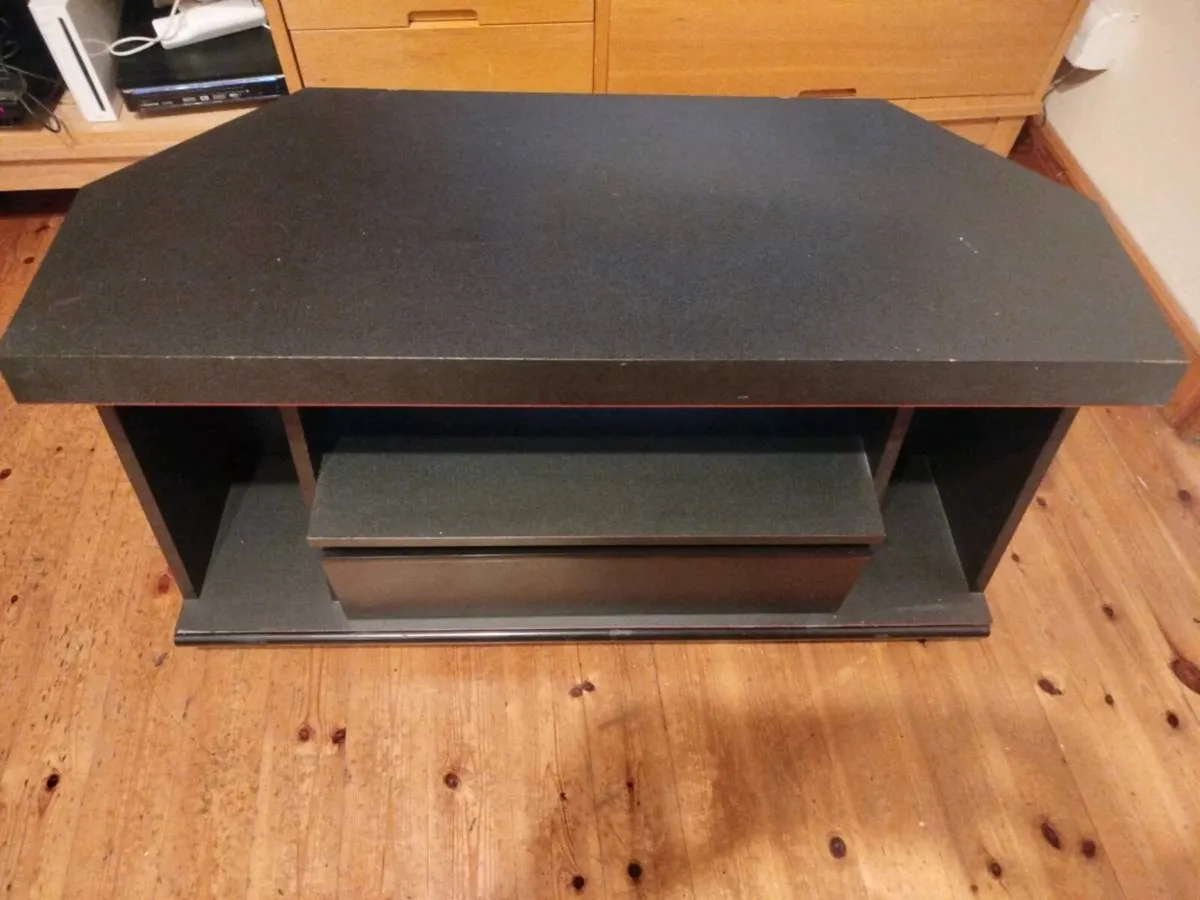 TV Stand FREE - Image 3