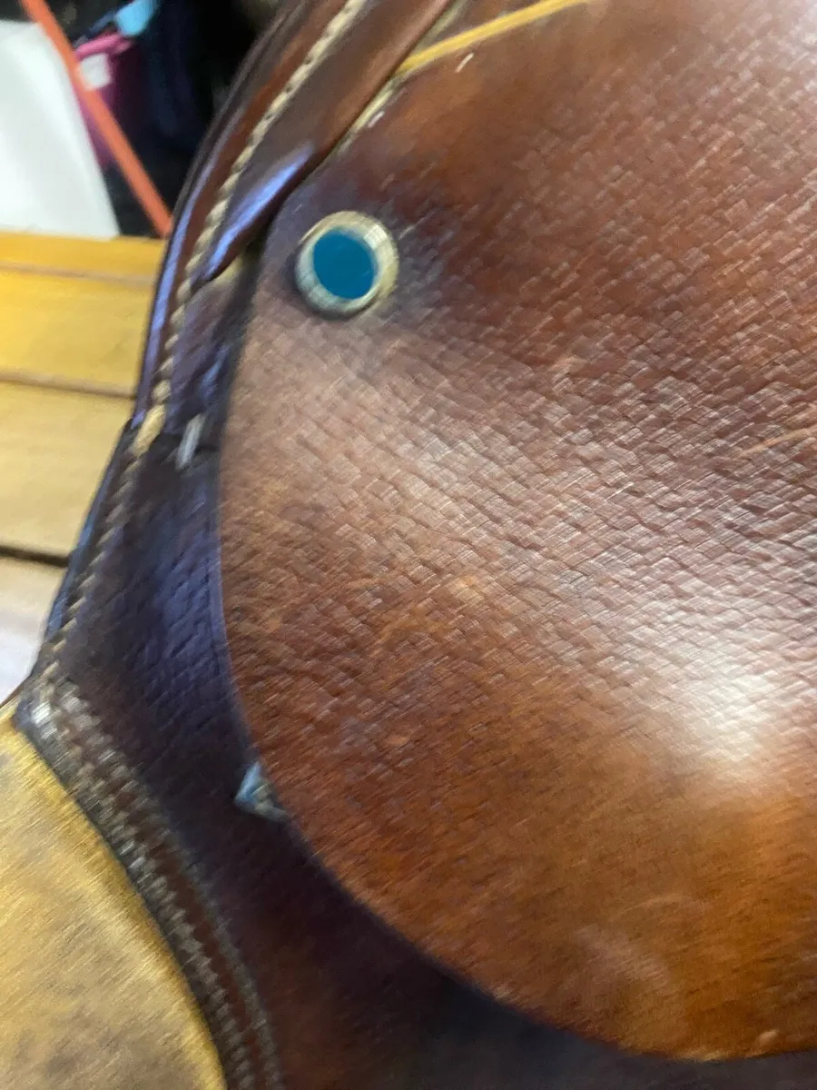 17.5-18” brown Leather Stubben  saddle - Image 3