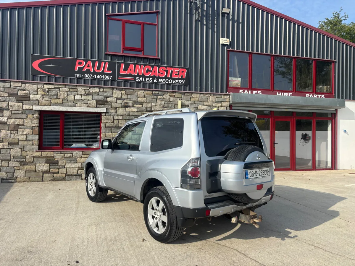 Mitsubishi pajero 2008 - Image 1