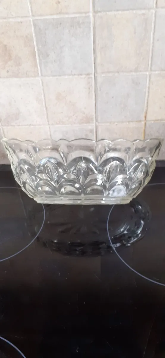 Glass bowl - Image 2