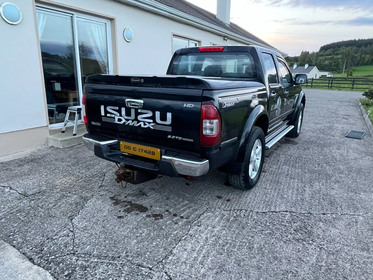 Isuzu D-max - Image 3