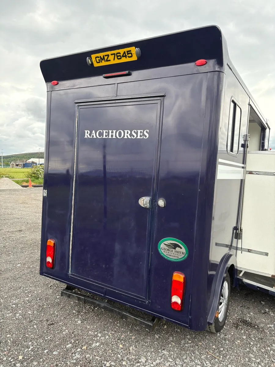 Horse lorry - Image 4