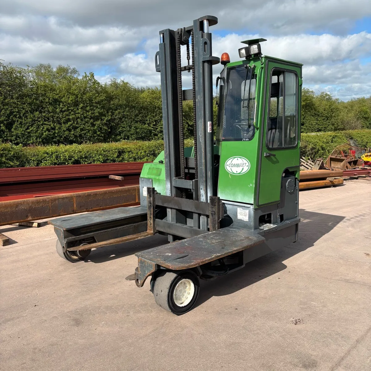 Combilift C4000 Diesel - Image 1