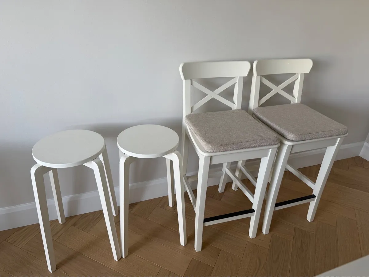 4 x IKEA bar stools for 100 EUR Total Price - Image 1