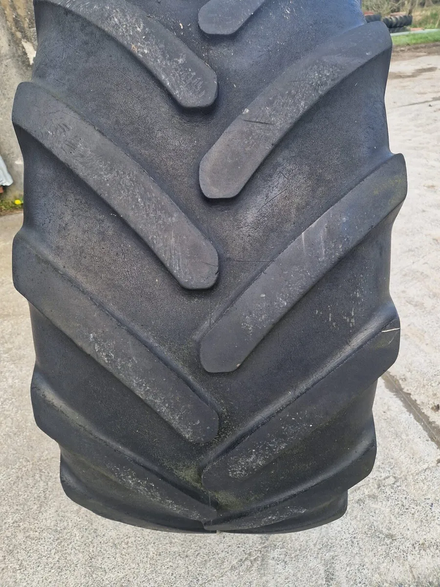 Tractor tyres - Image 2