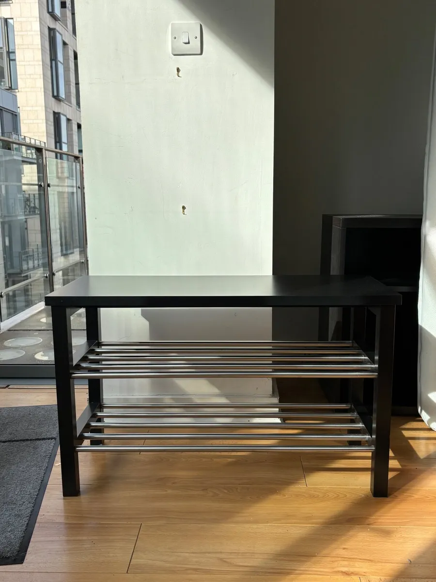 Shoe rack