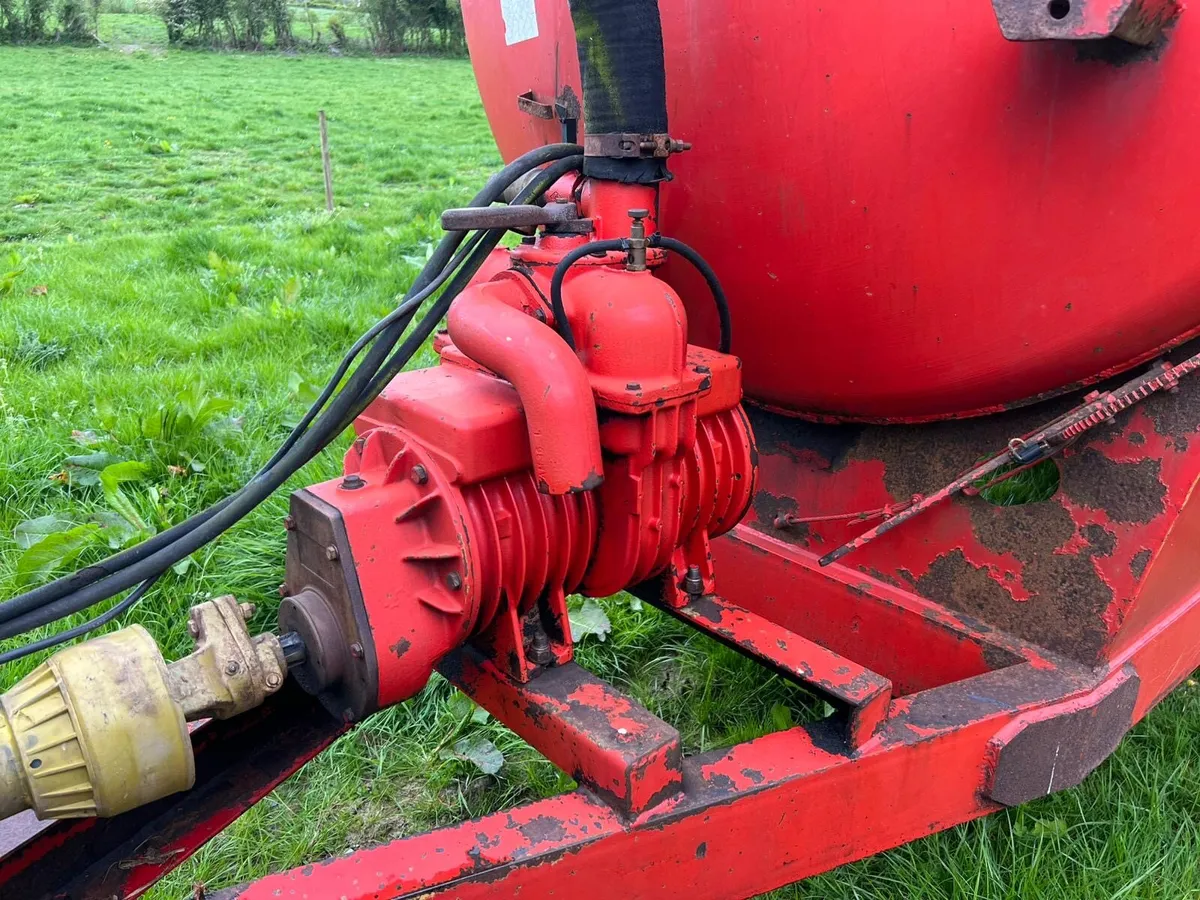 Tullow 1600G Slurry tank - Image 4