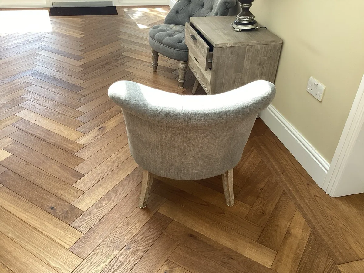 Chair - Image 3