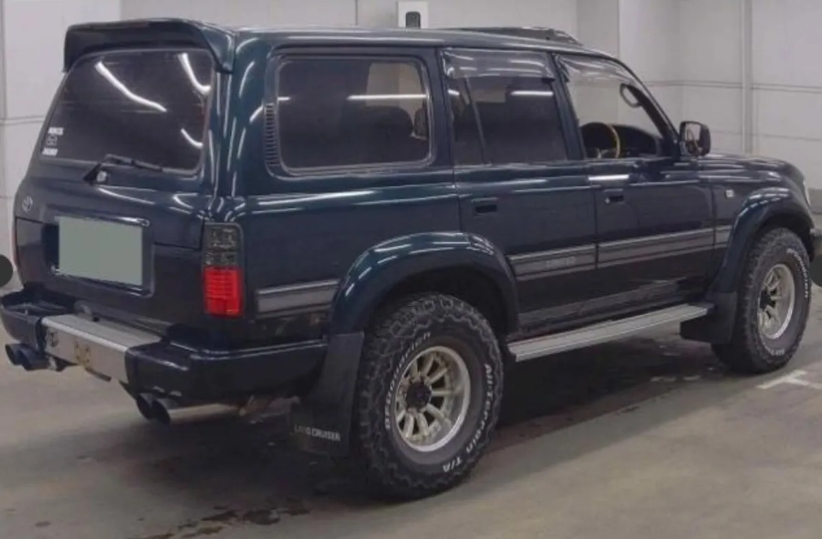BUY NOW  - Toyota Land Cruiser 80 Series Japan - Image 2