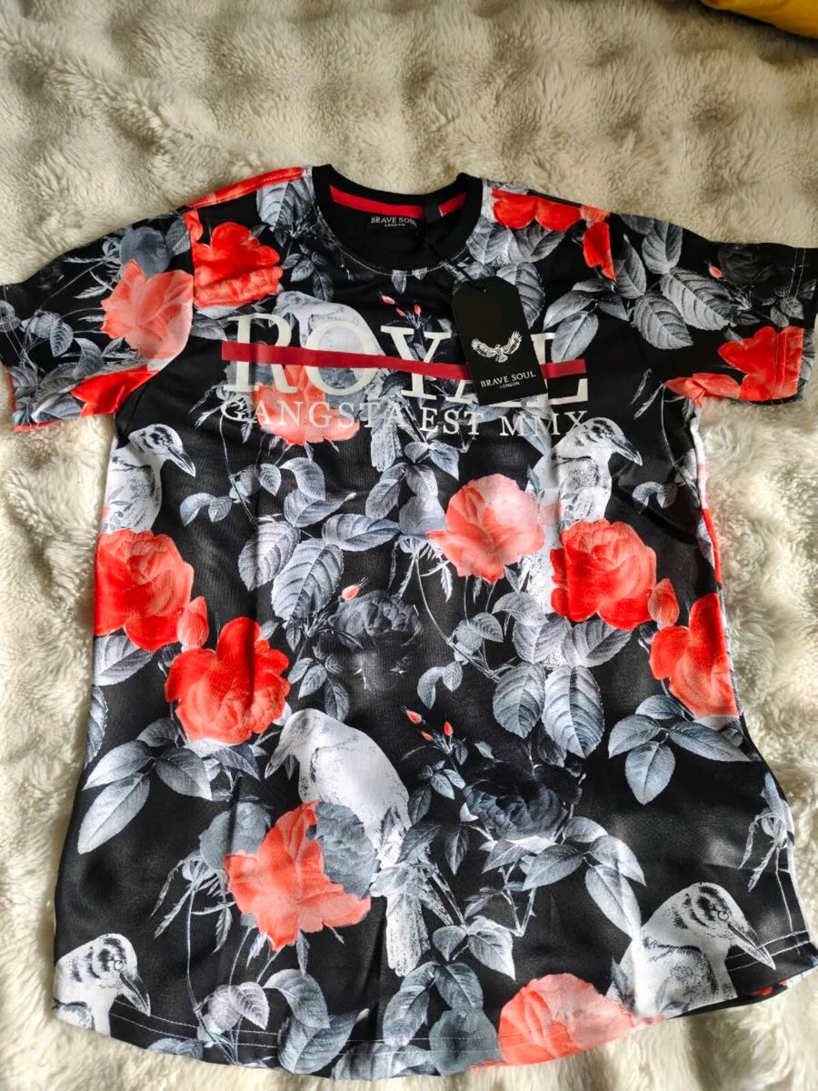 T-shirt - Image 1