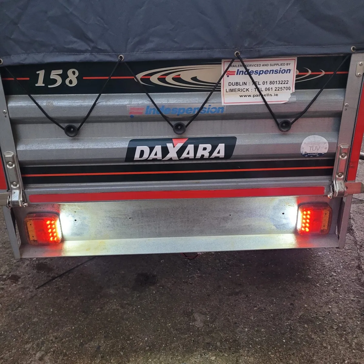 Camping trailer - Image 4