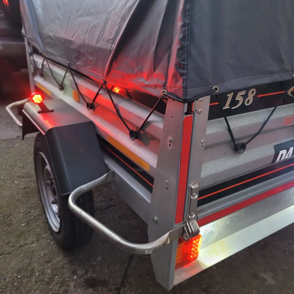 Camping trailer - Image 3