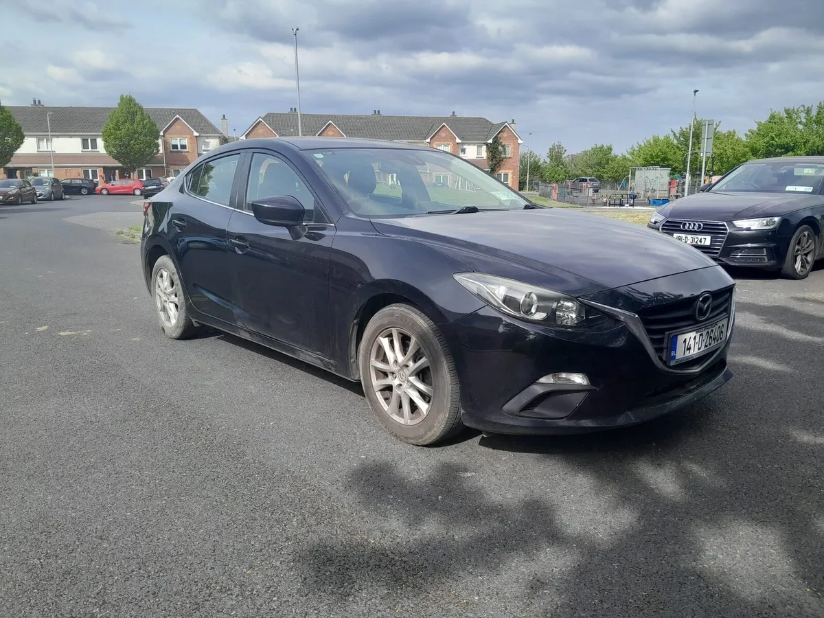 Mazda 3 - Image 2
