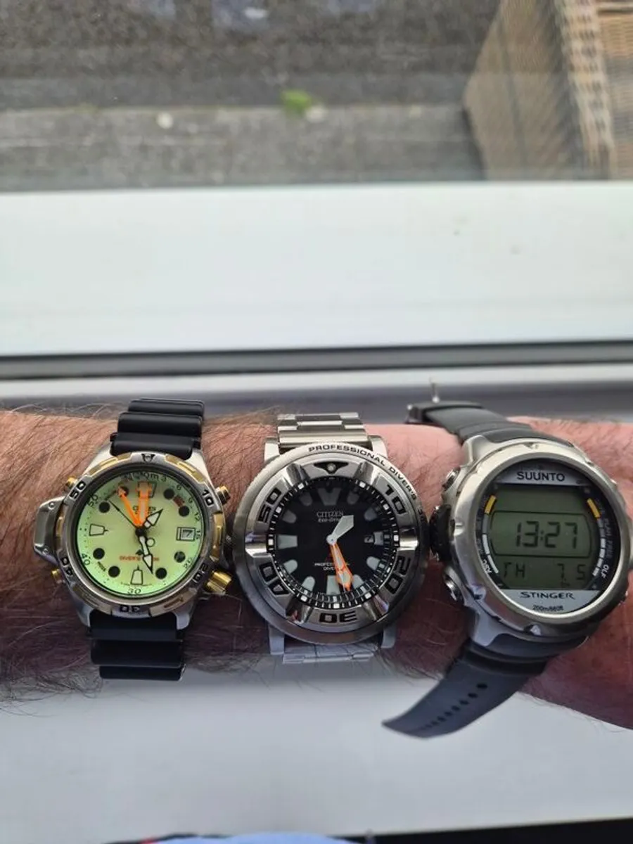 Scuba Divers watches and computers - Image 1