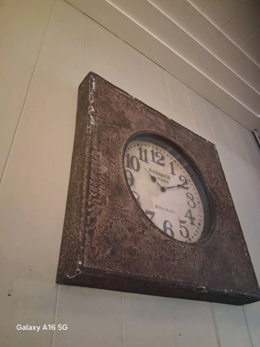 Clock - Image 2