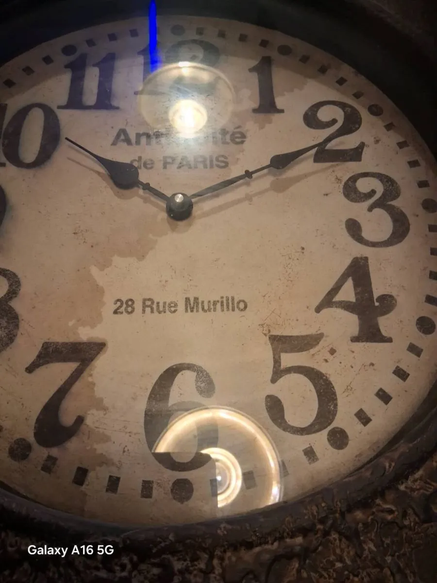 Clock - Image 3