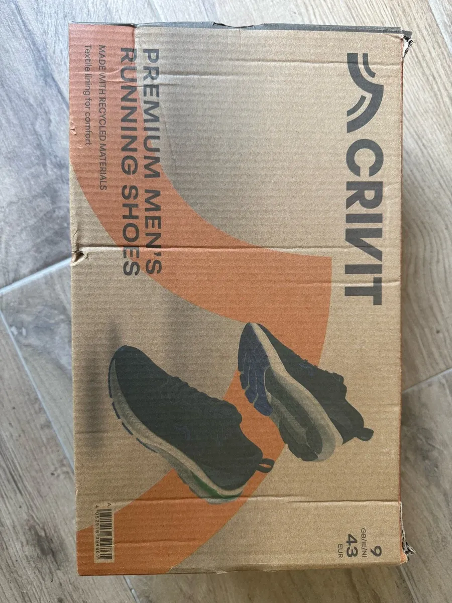 Shoe size 43 (9) European - Image 1