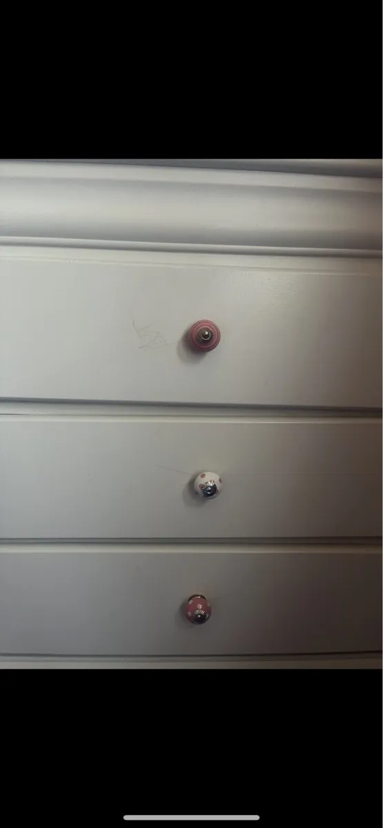 Chest of drawers - Image 2