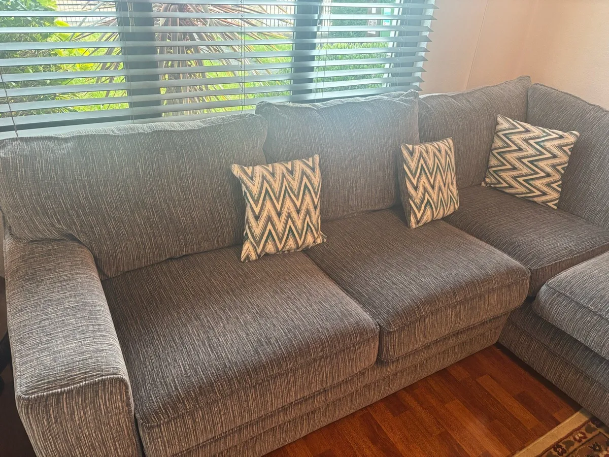 Corner sofa - Image 4