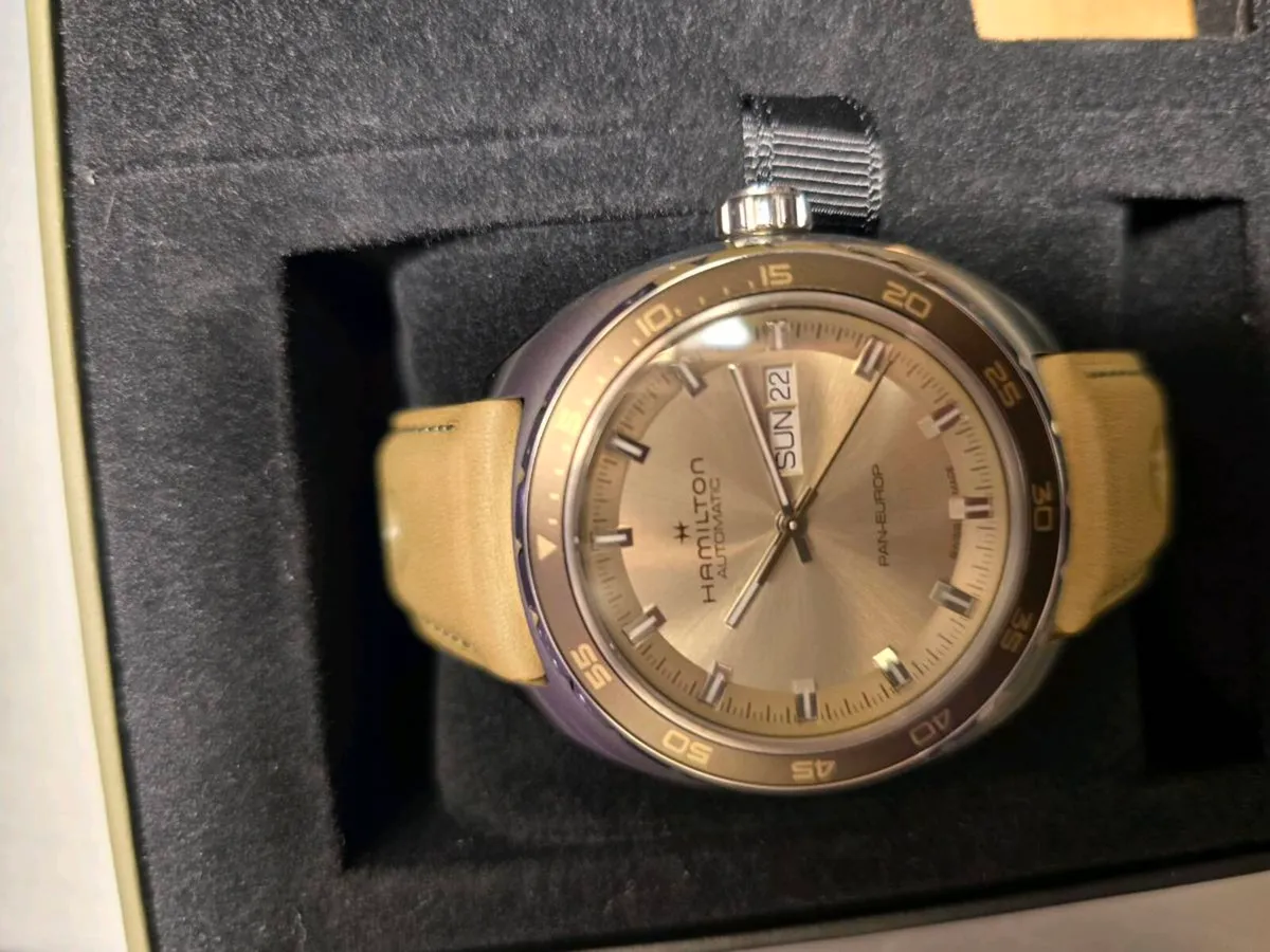 Hamilton watch (brand new with original papers) - Image 4