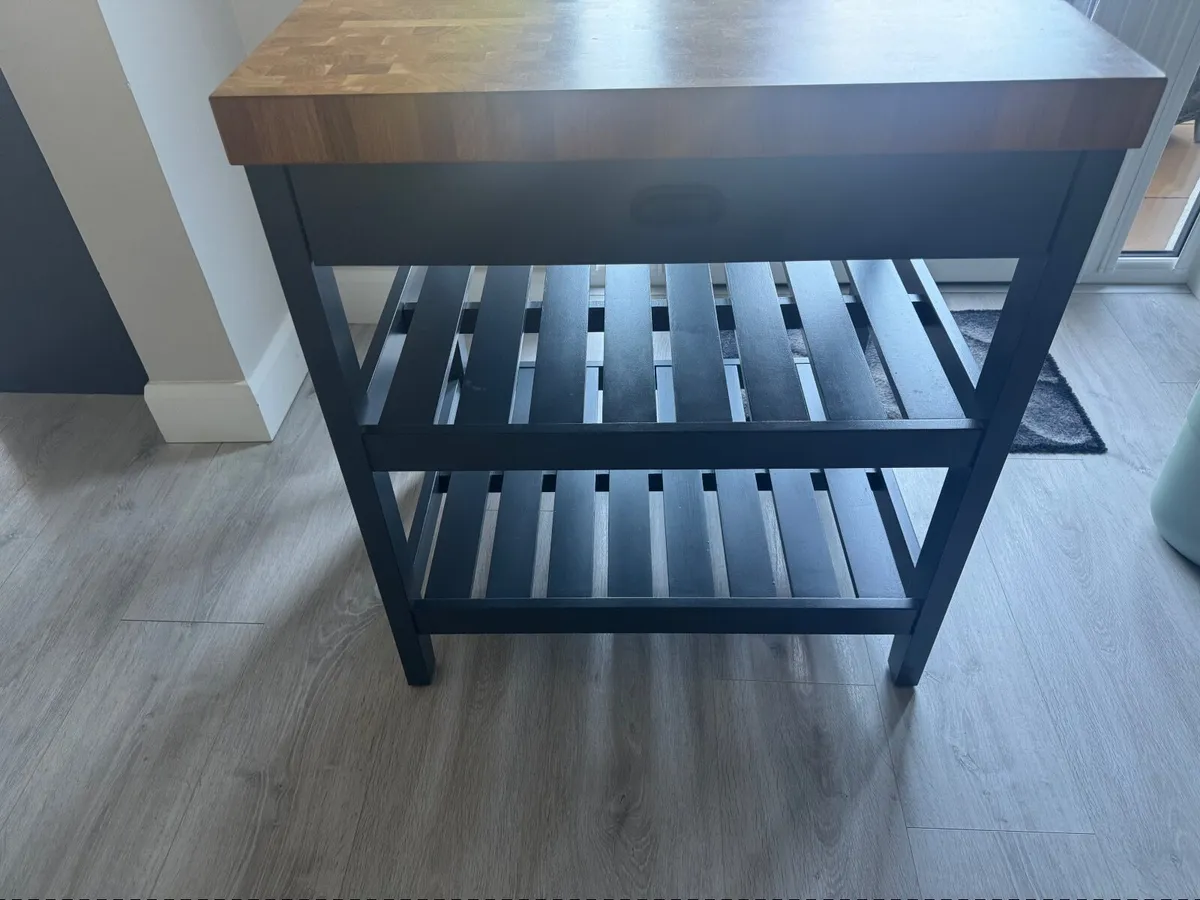 Kitchen island - Image 2