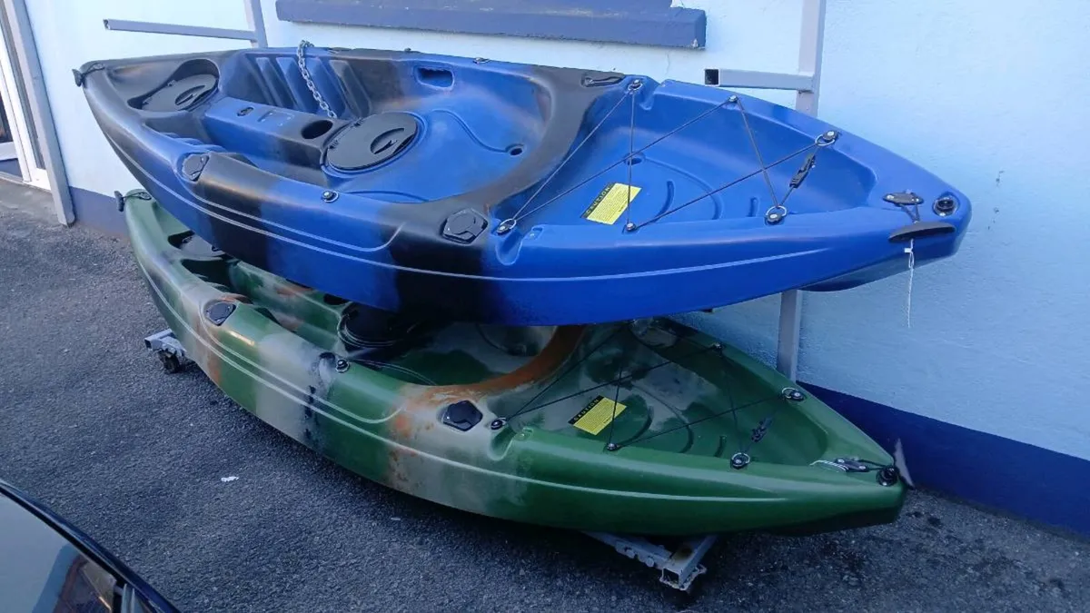 New sit-on-top kayaks, inc paddle and seat - Image 2