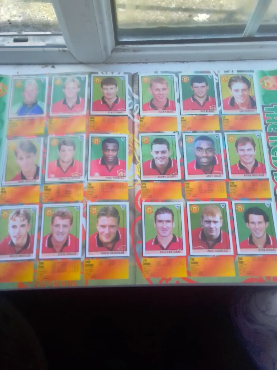 Premier league 1996 stickers collection - Image 2
