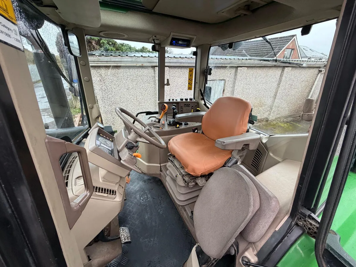 John Deere  6155M - Image 4