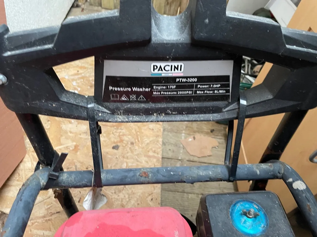 Power washer - Image 2
