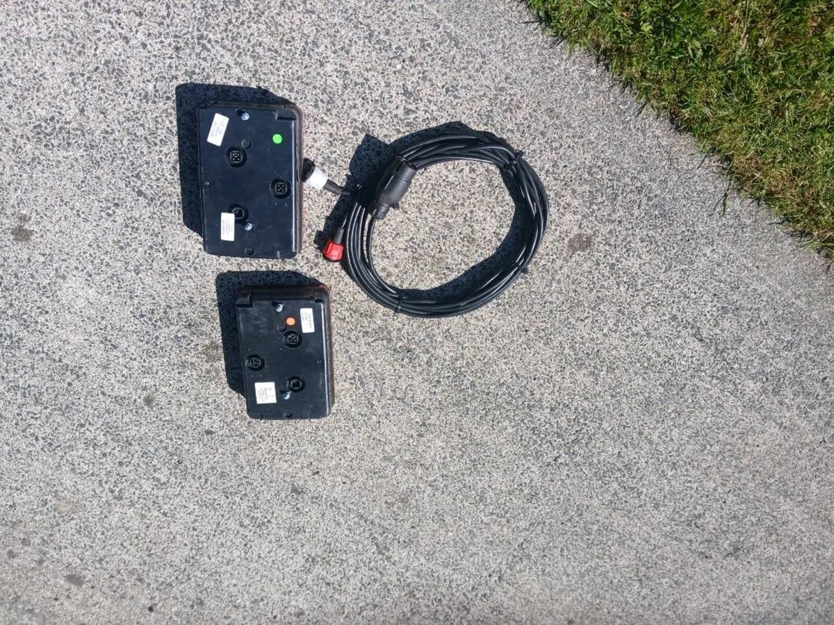 Trailer parts - Image 4