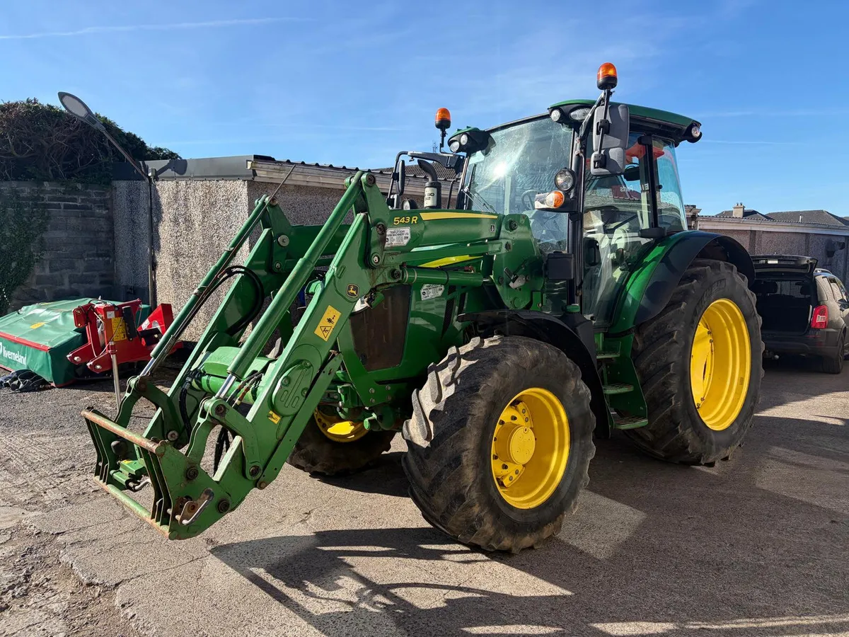 John Deere 5125r - Image 2