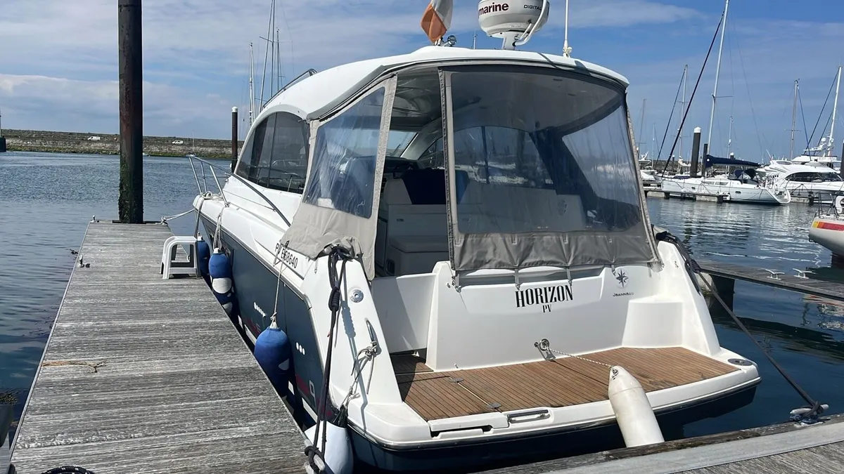 Jeanneau Leader 9 2012 | 2x Volvo D3 200hp - Image 4