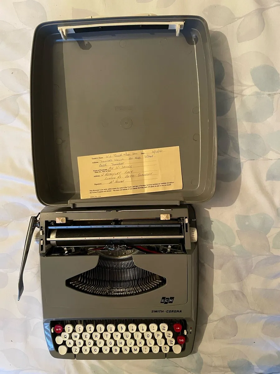 Typewriter - Image 2