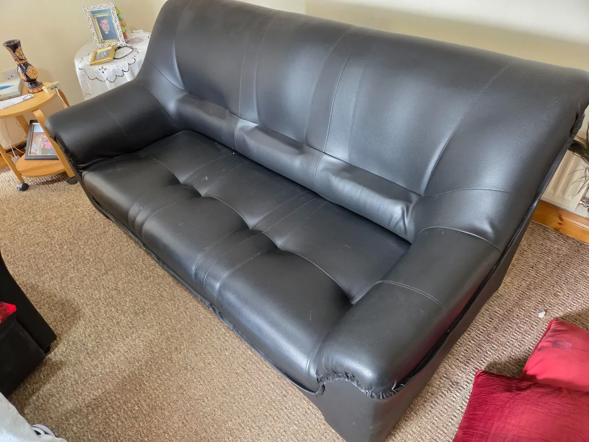 1 Sofa, 2 Arm Chairs (3-Piece Suite) - Image 1