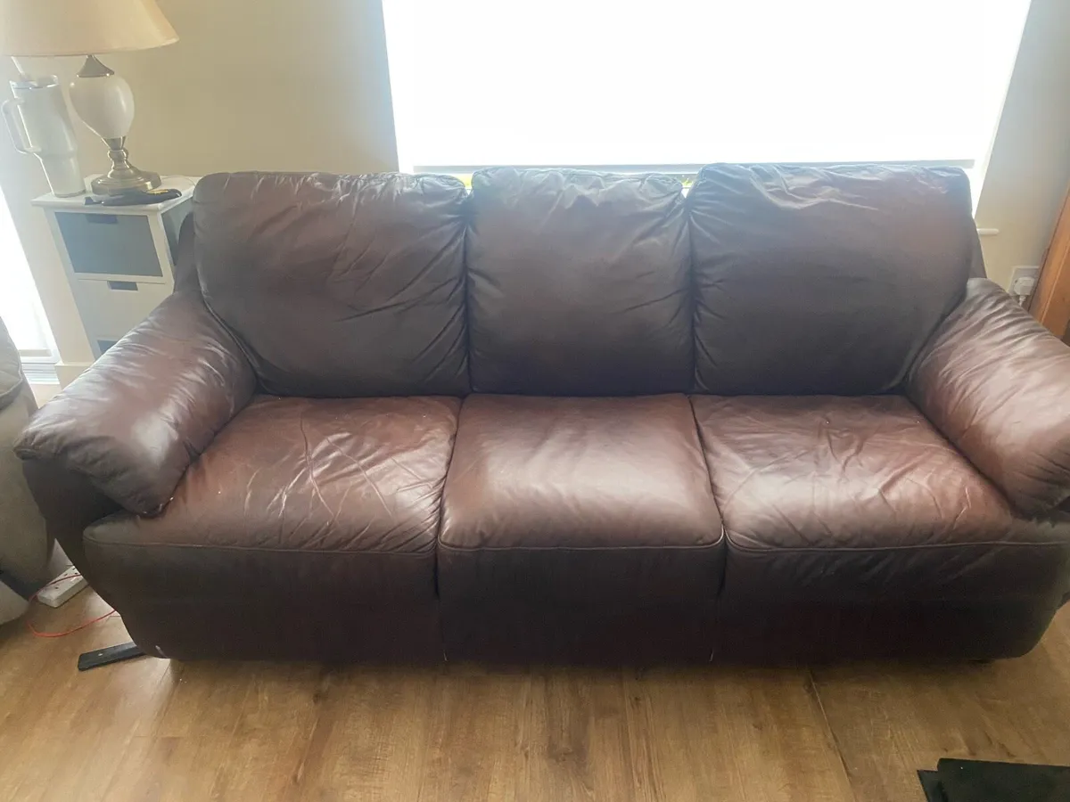3 & 2 Seater Leather Sofa Set with Recliner - Image 3