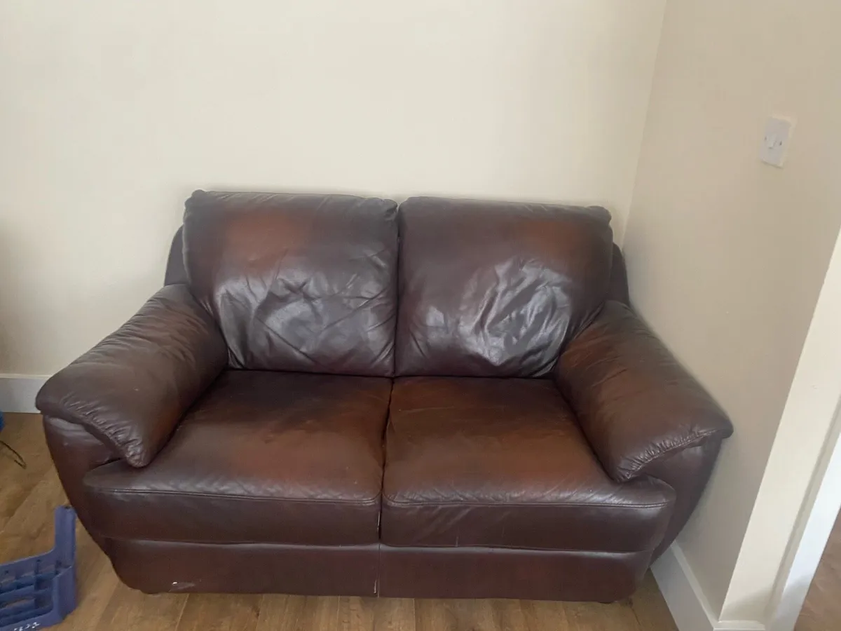 3 & 2 Seater Leather Sofa Set with Recliner - Image 2