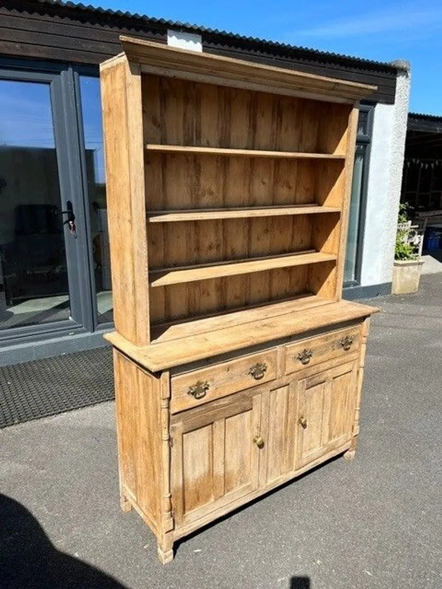 Kitchen Dresser - Image 4