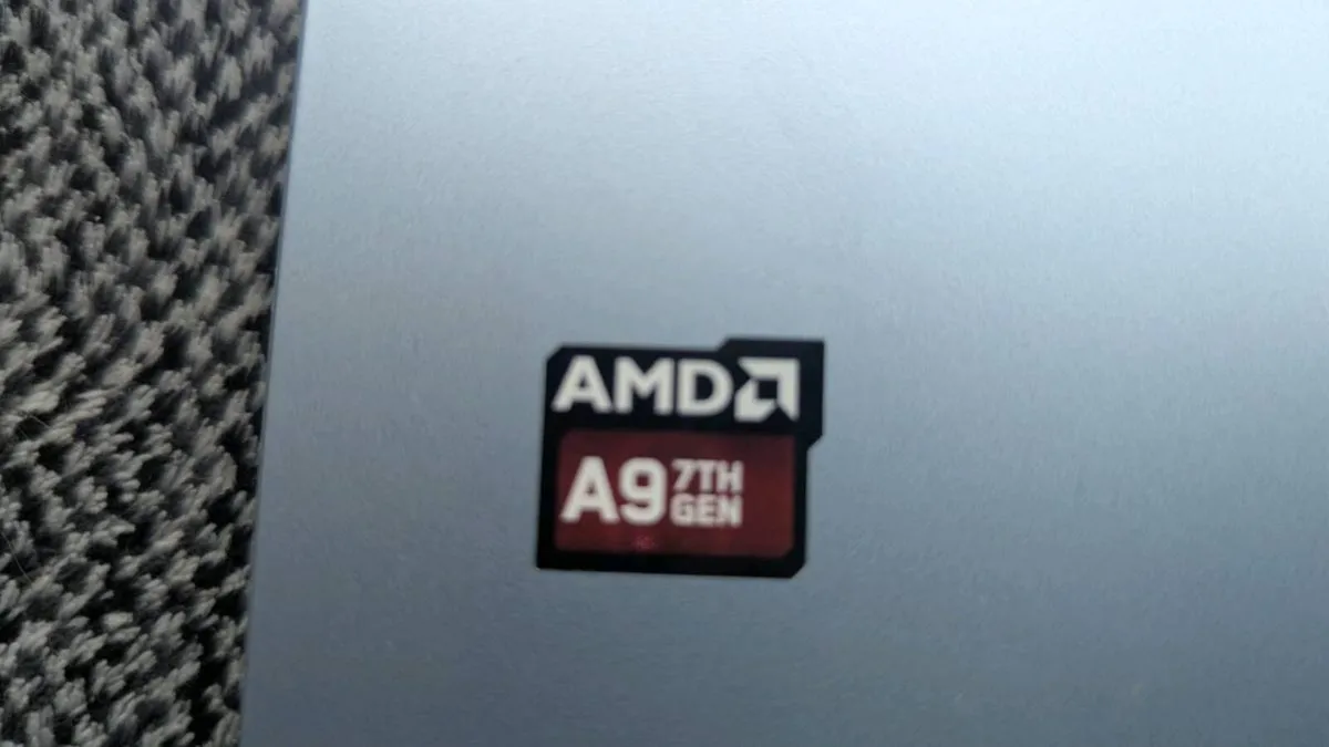 Lenovo IdeaPad 320 Laptop – AMD A9 - Image 4