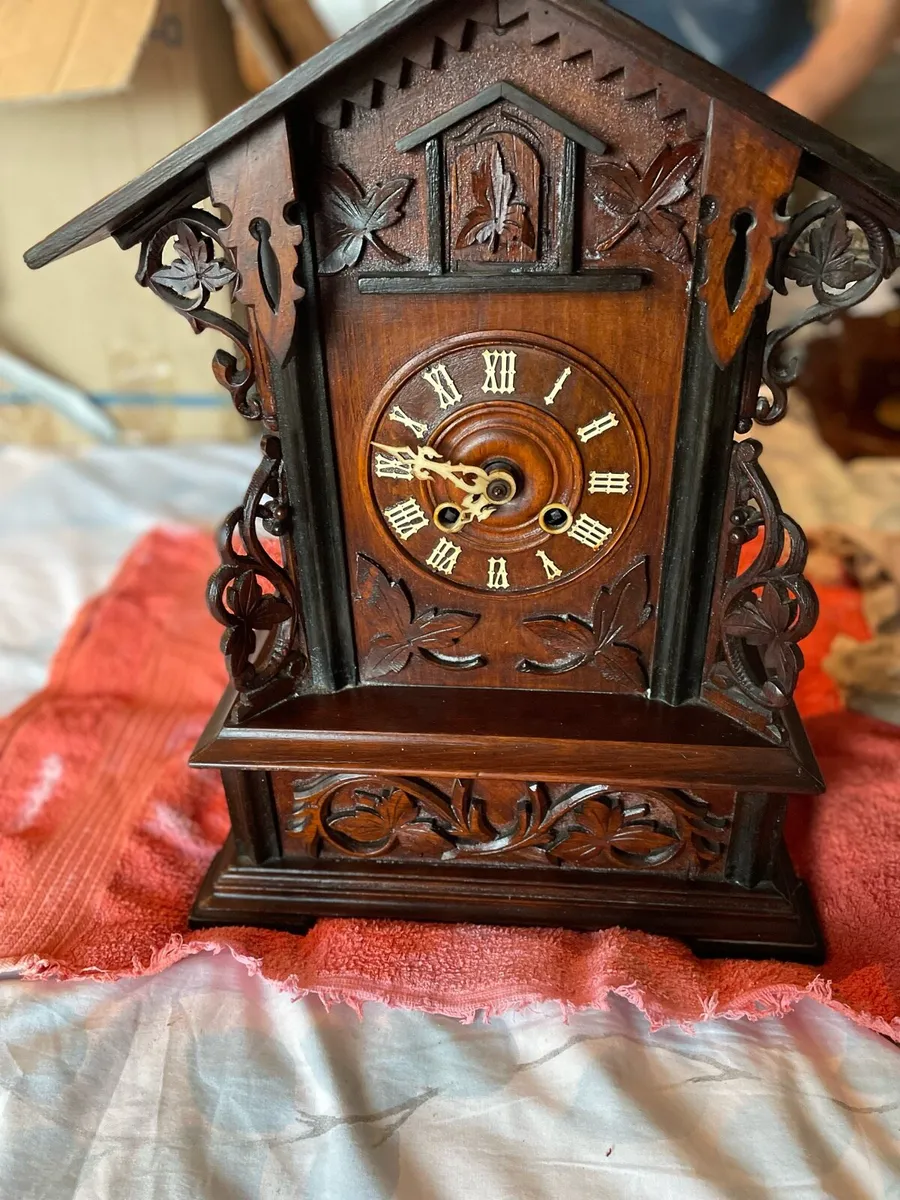 Clocks - Image 1