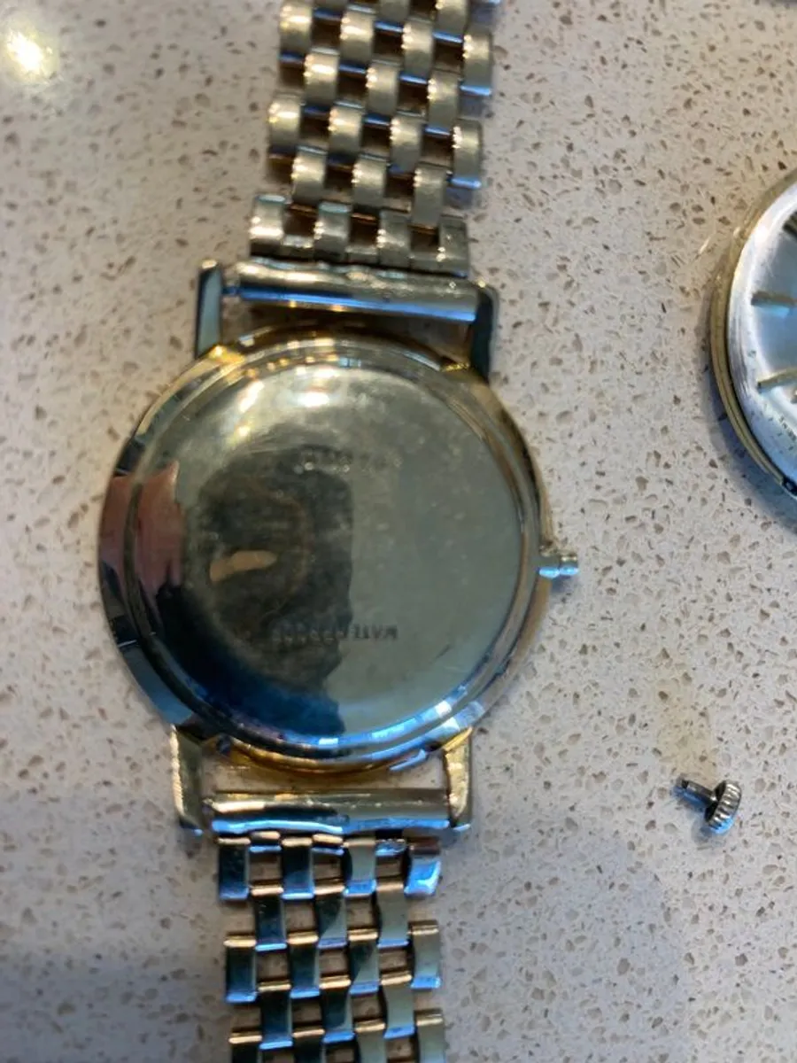 Vintage 9ct Gold watch bracelet - Image 1
