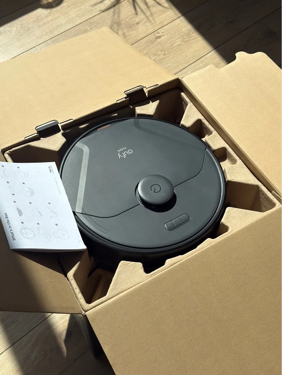 Eufy X8 Pro Robot Vacuum / Hoover - Image 2
