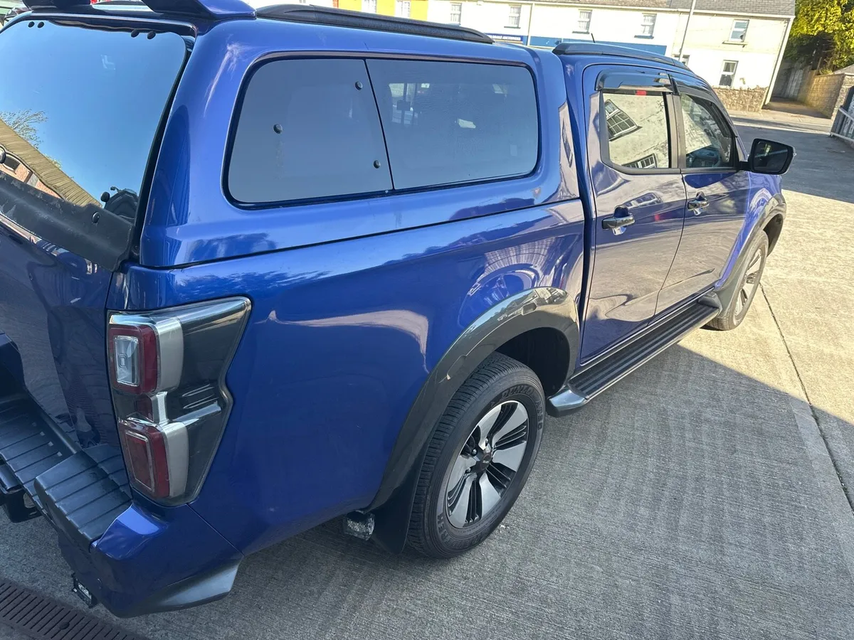 D-max - Image 4