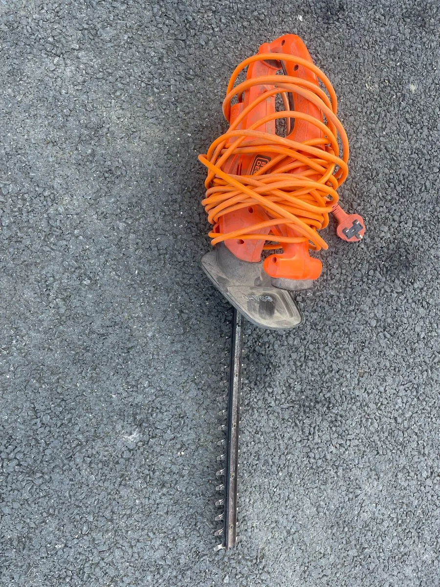 Black & Decker Hedge Trimmer - Image 1