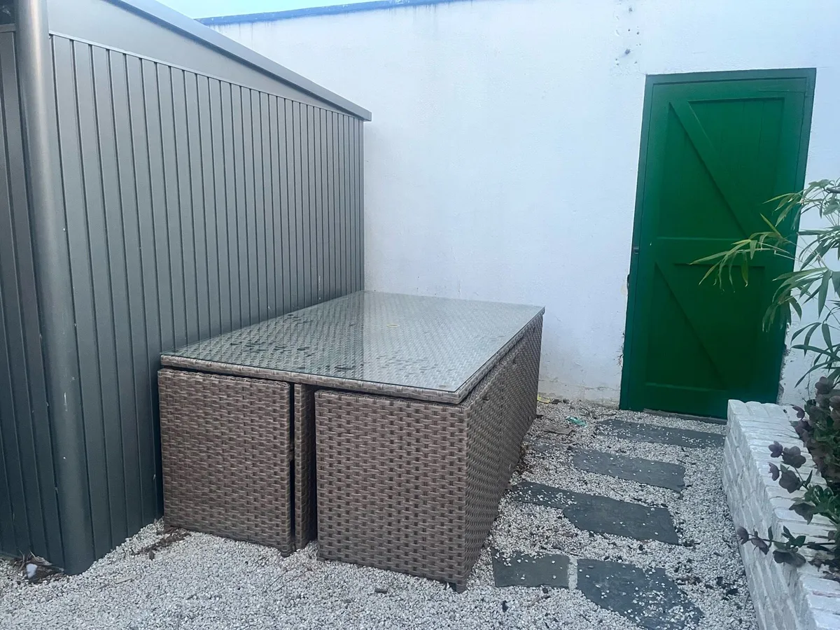 Rattan 6 seater garden furniture - Image 2